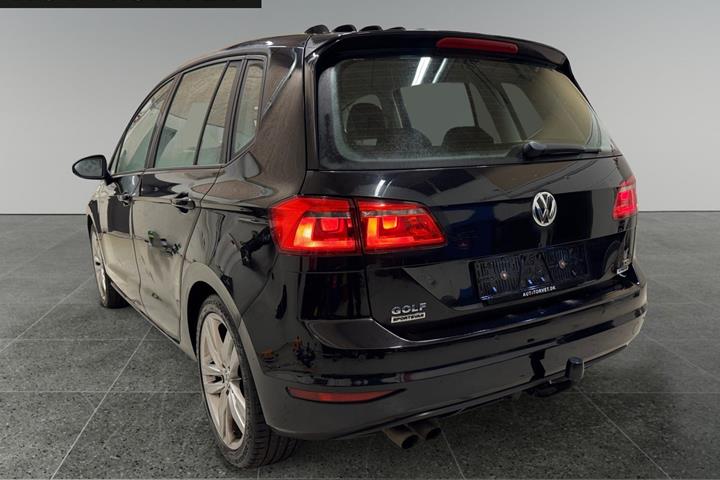 Sort VW Golf Sportsvan fra 2016