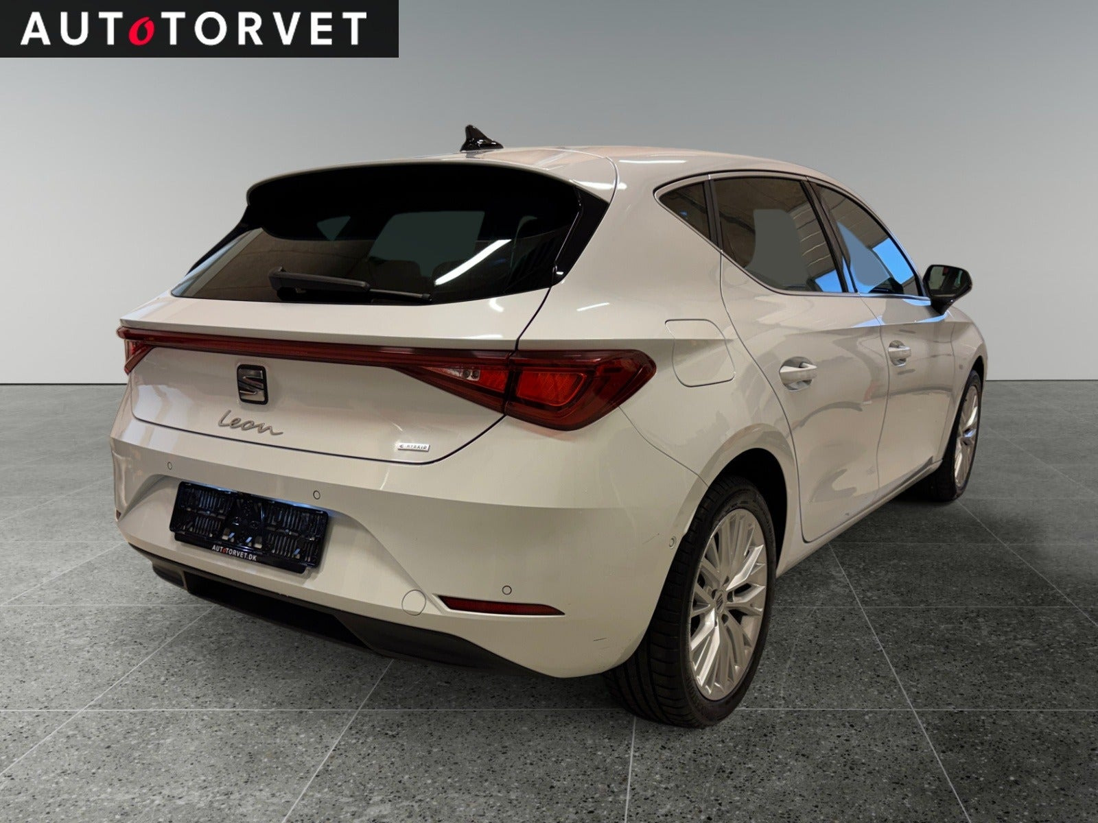 Hvid Seat Leon fra 2020