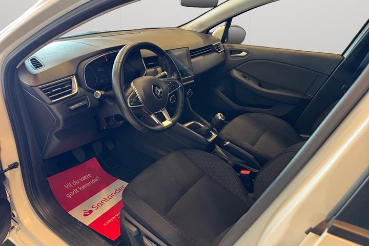 Hvid Renault Clio V fra 2020