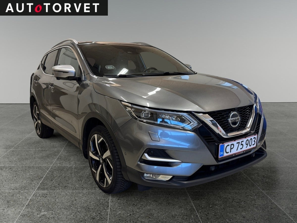 Grå Nissan Qashqai fra 2018