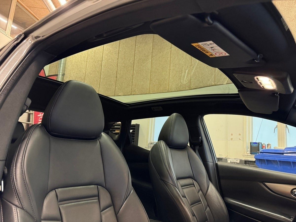 Grå Nissan Qashqai fra 2018