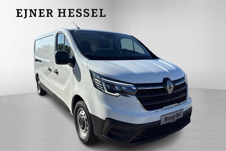 Hvid Renault Trafic fra 2026