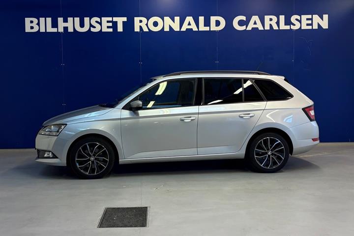 Sølv Skoda Fabia fra 2022