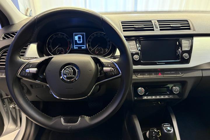 Sølv Skoda Fabia fra 2022