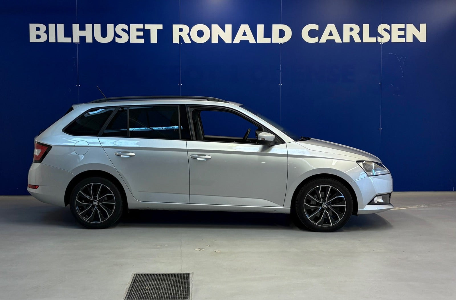 Sølv Skoda Fabia fra 2022