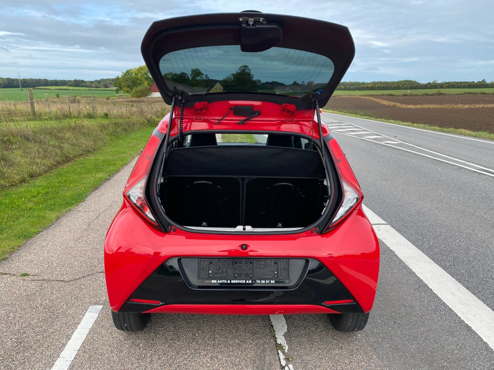 Rød Toyota Aygo fra 2019