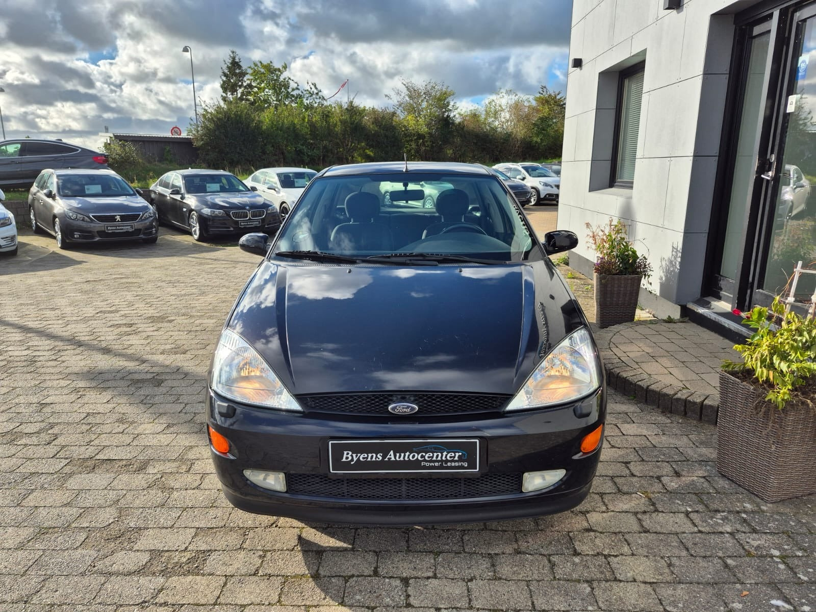 Sort Ford Focus fra 2001