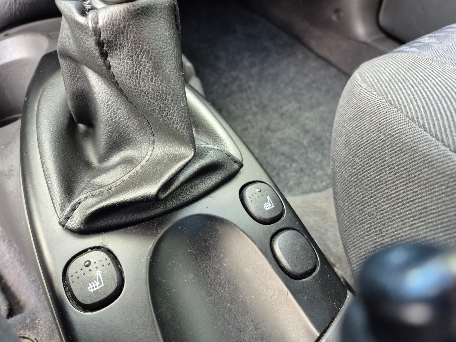 Sort Ford Focus fra 2001