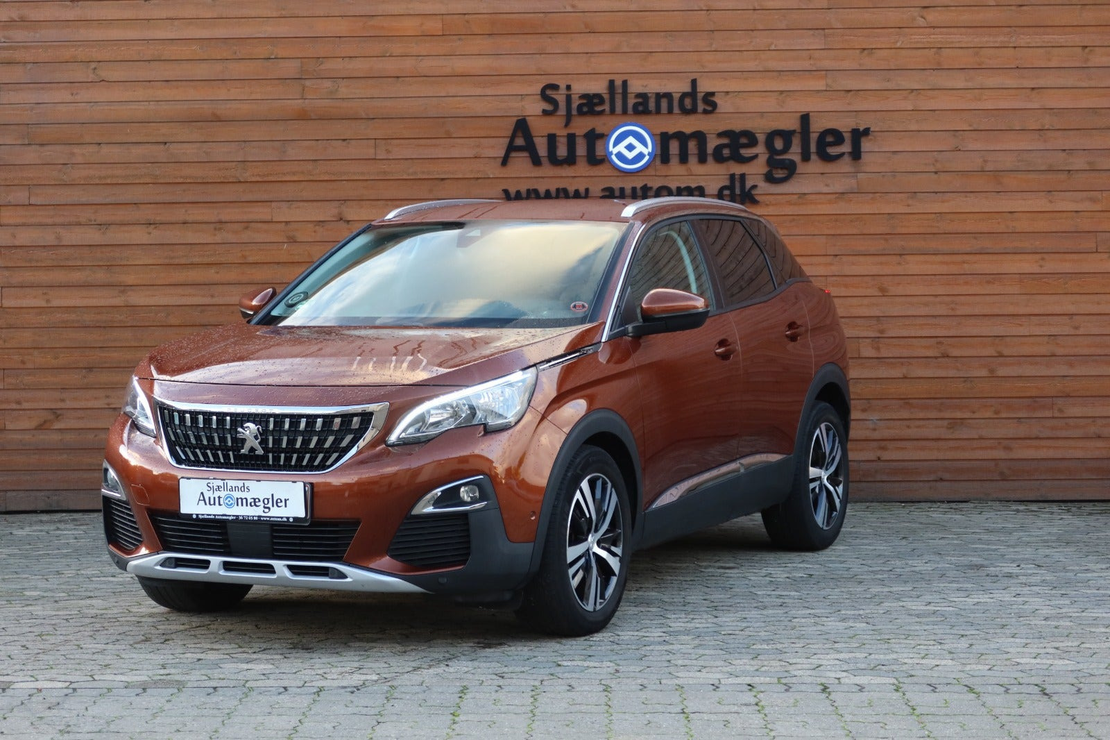 Peugeot 3008 1,2 e-THP 130 Allure EAT6