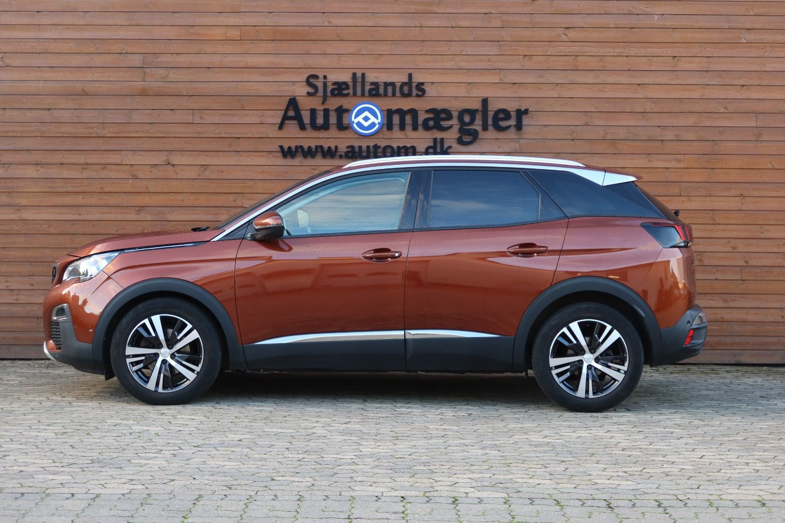 Bronze Peugeot 3008 fra 2017