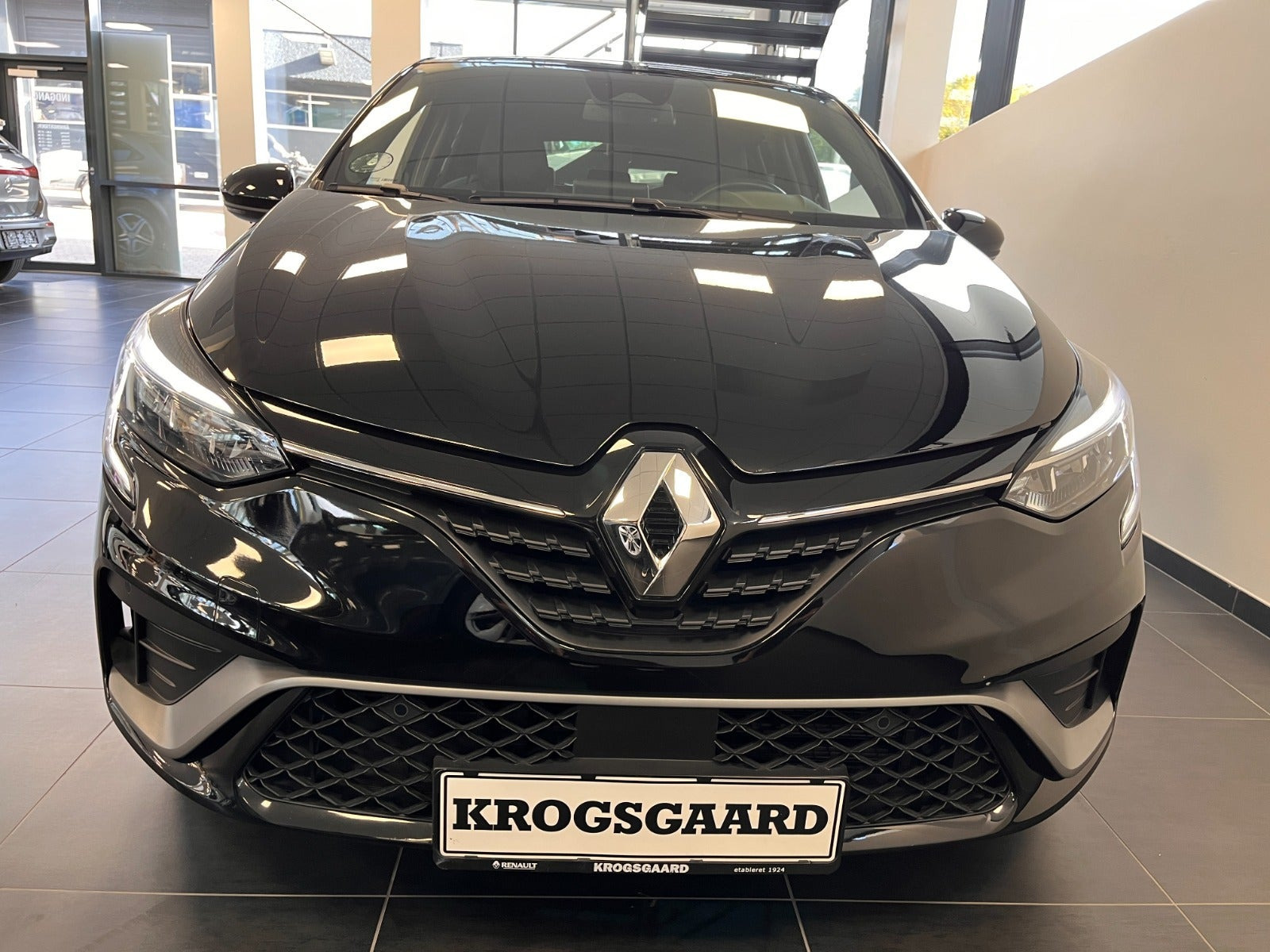 Sort Renault Clio V fra 2022