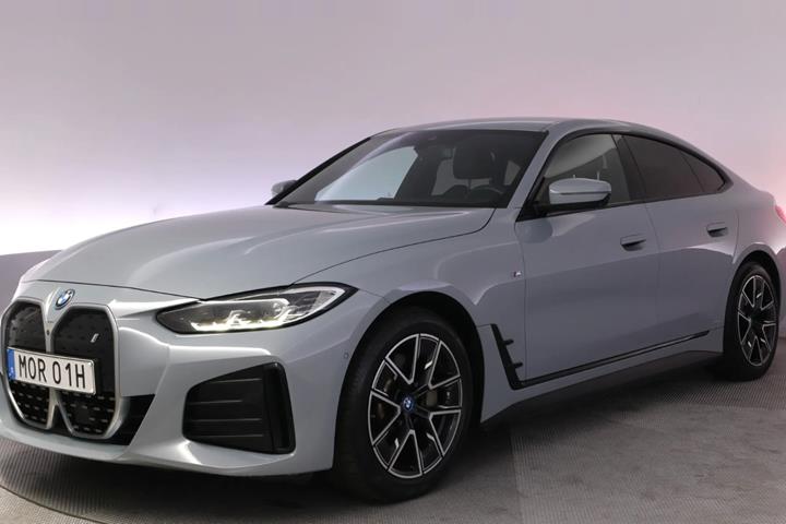 Grå BMW i4 fra 2023