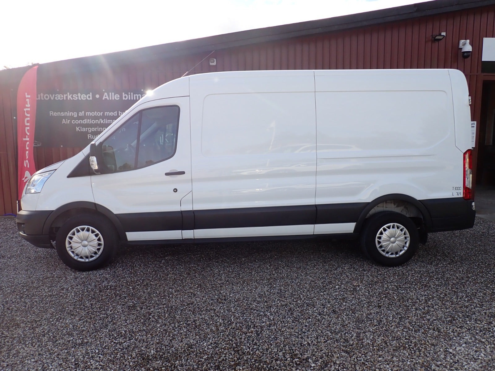 Hvid Ford Transit 310 L2 Van fra 2015