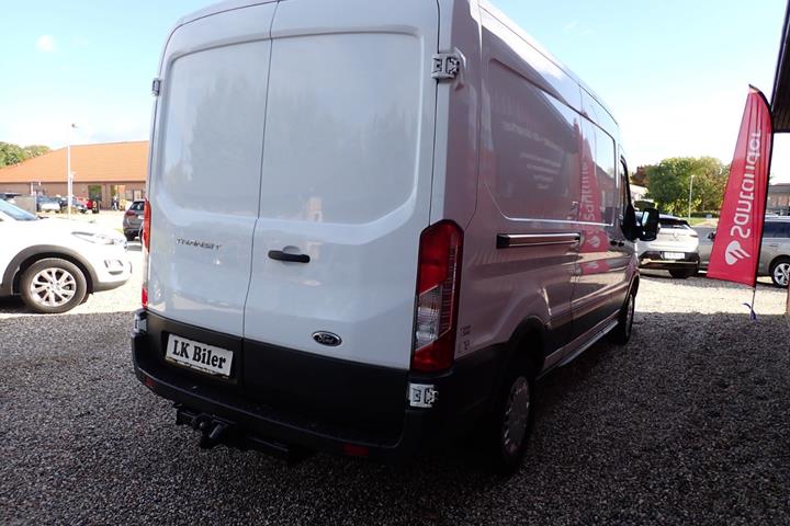 Hvid Ford Transit 310 L2 Van fra 2015 set udefra