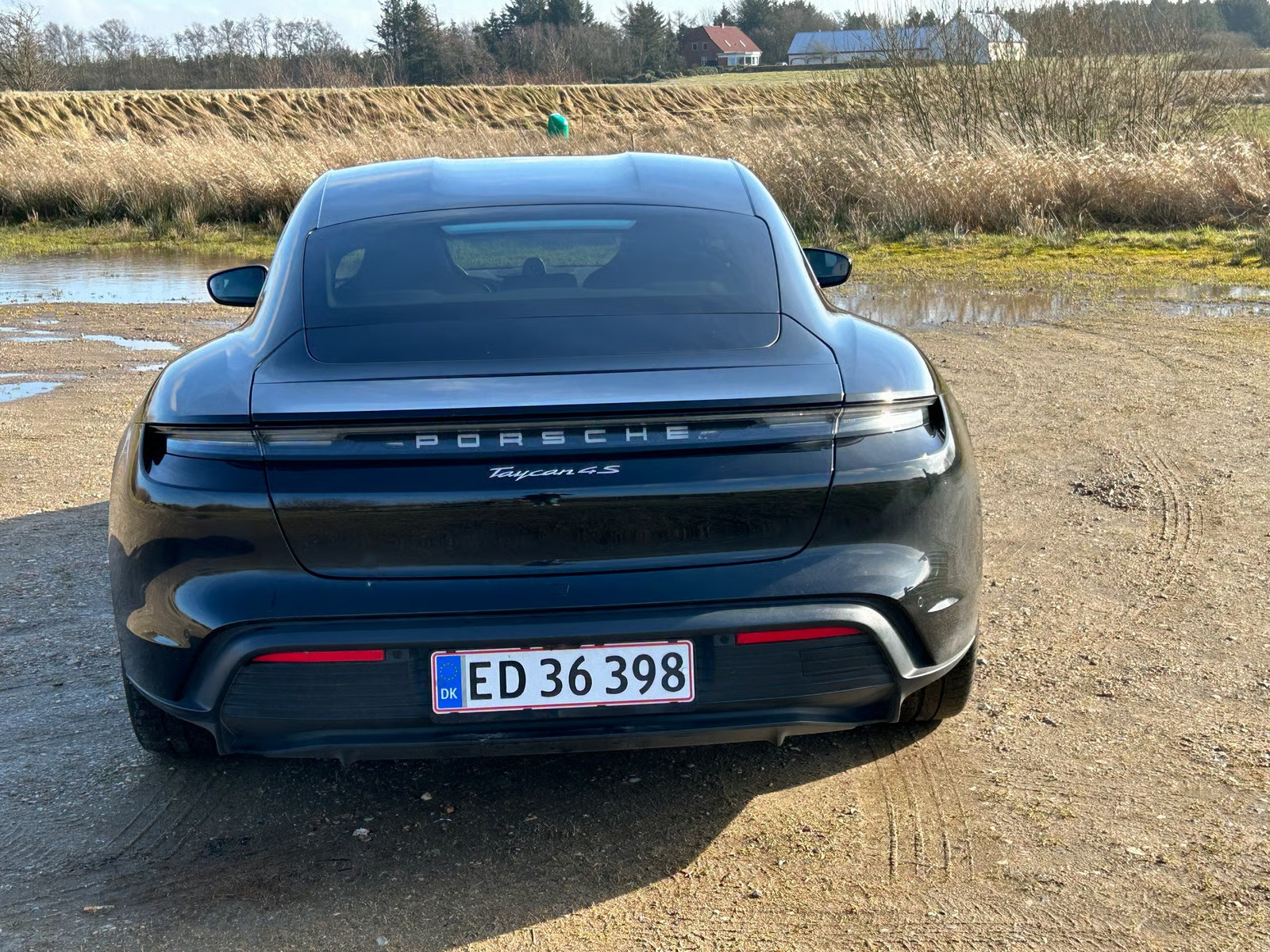 Sort Porsche Taycan 4S fra 2021