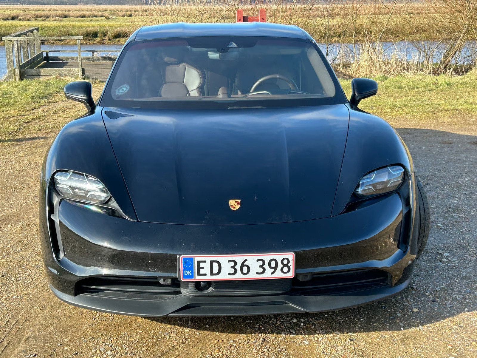 Sort Porsche Taycan 4S fra 2021