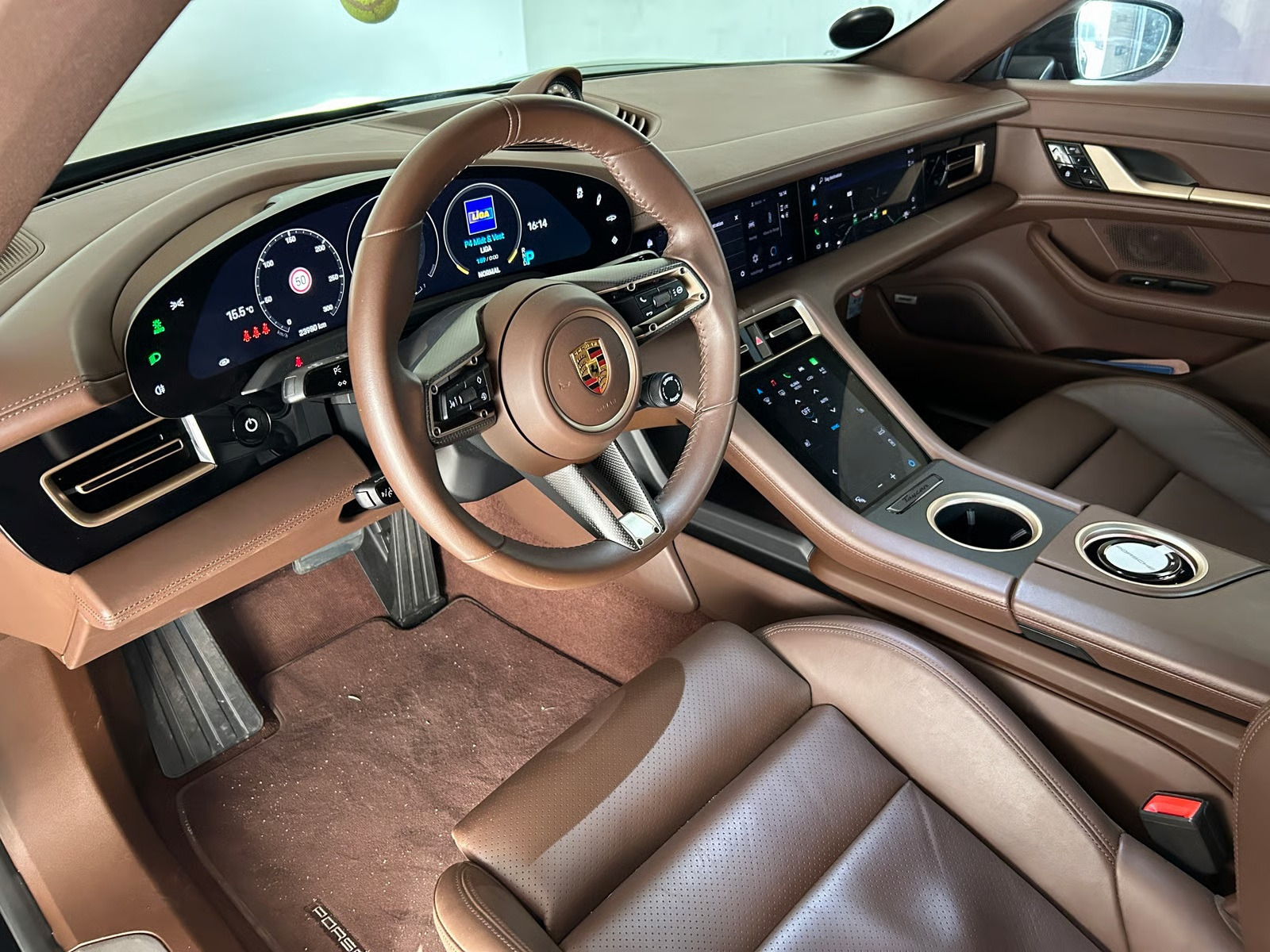 Sort Porsche Taycan 4S fra 2021
