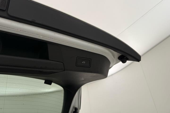Hvid VW ID.5 fra 2023