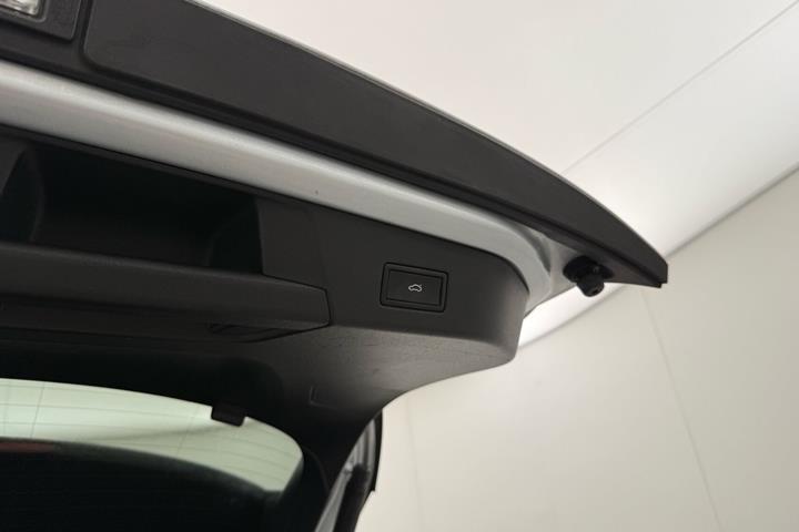 Sølv VW ID.4 fra 2021