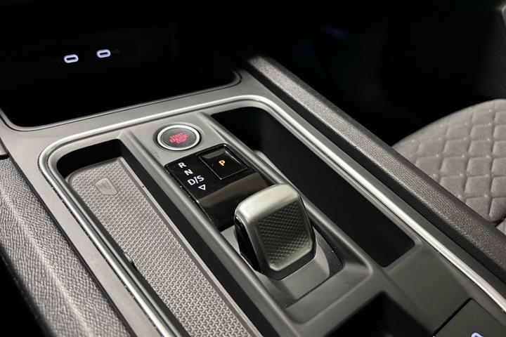 Grå Seat Leon fra 2024