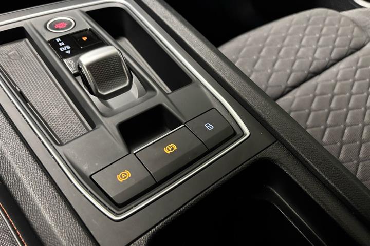 Grå Seat Leon fra 2024