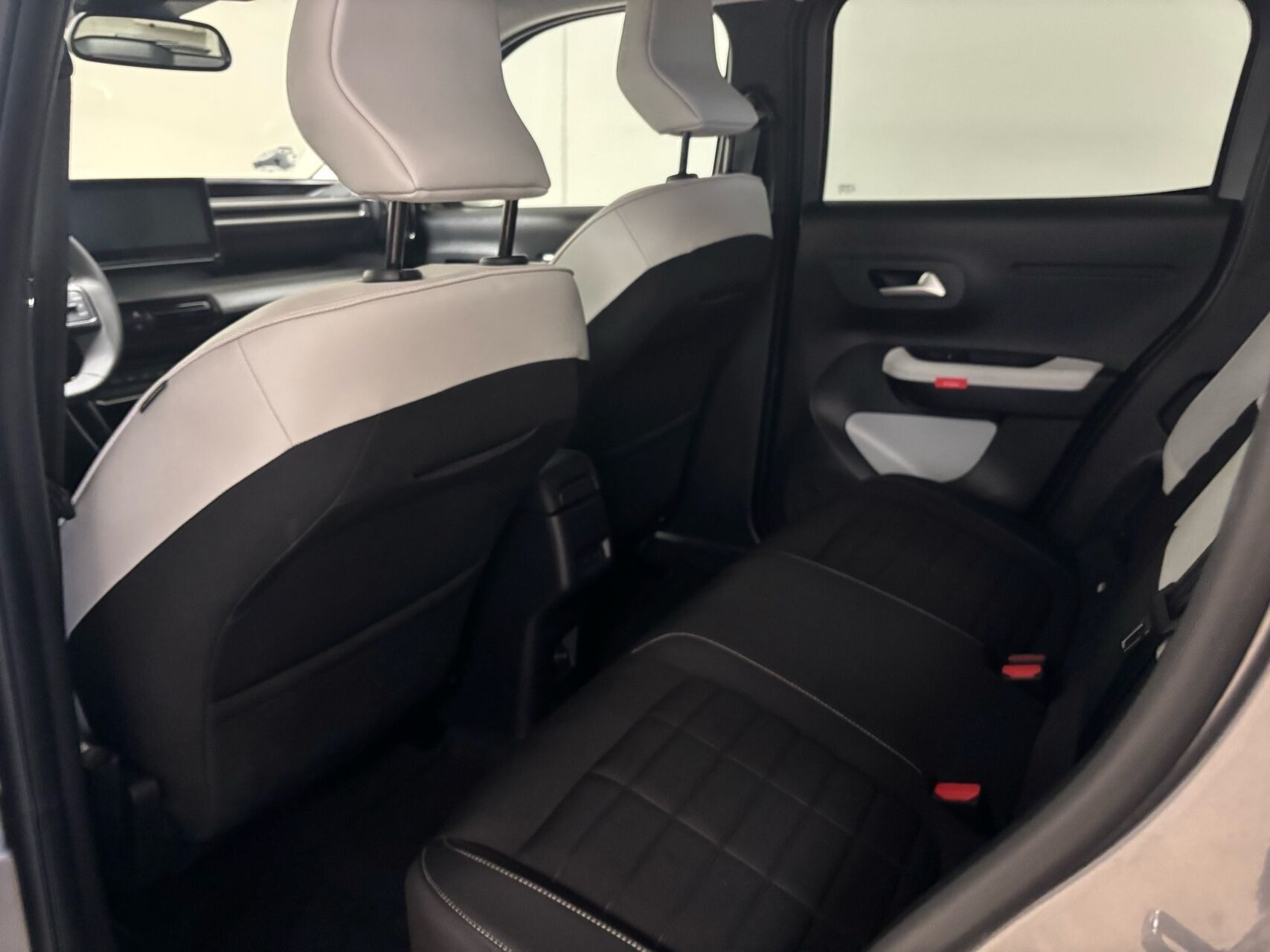 Grå Citroën ë-C3 fra 2025