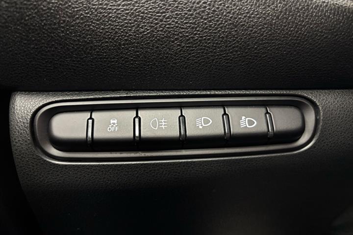 Rød Fiat 500e fra 2023