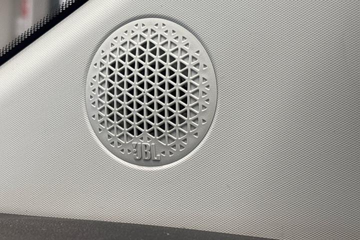 Hvid Fiat 500e fra 2023