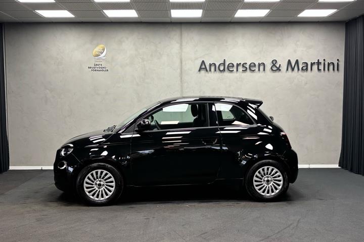 Sort Fiat 500e fra 2023
