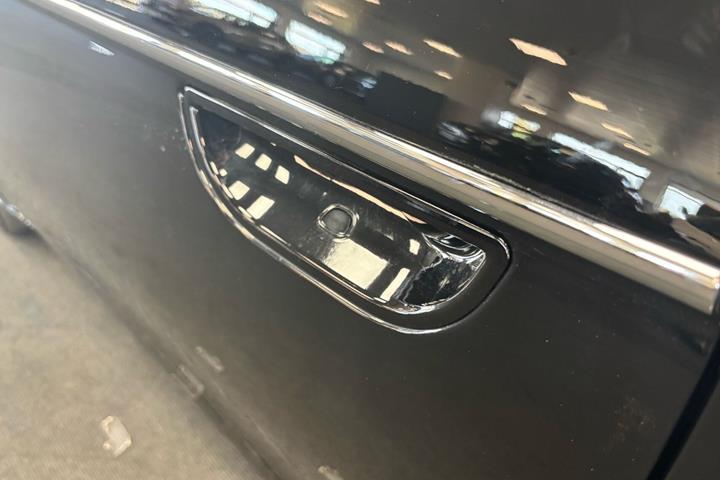 Sort Fiat 500e fra 2024