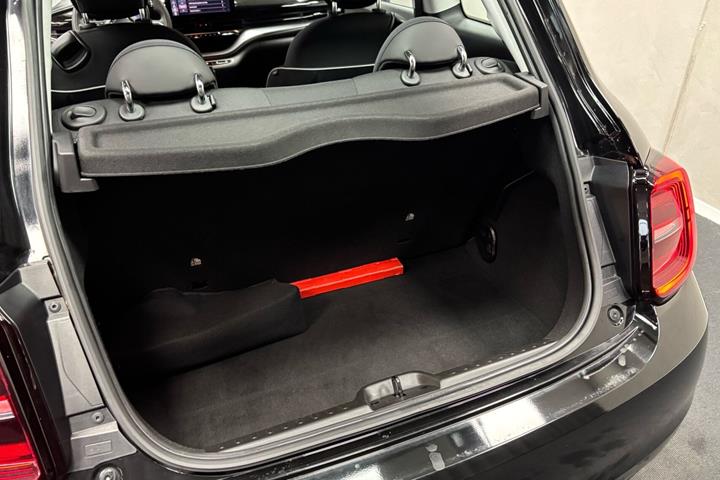 Sort Fiat 500e fra 2023