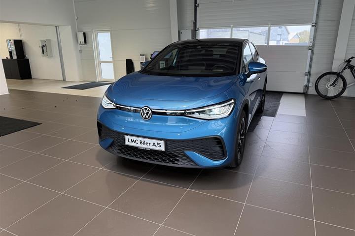 Blå VW Volkswagen ID.5 Style Plus Pro fra 2025
