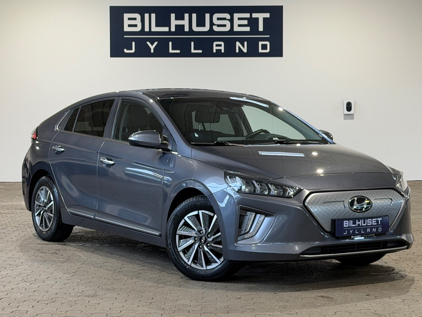 Hyundai Ioniq 40 EV Premium