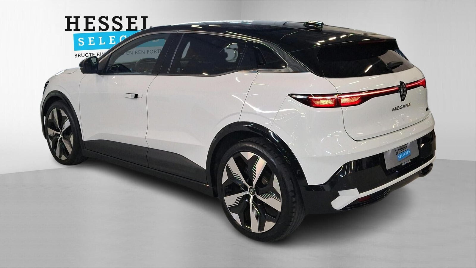 Hvid Renault Megane E-Tech fra 2023