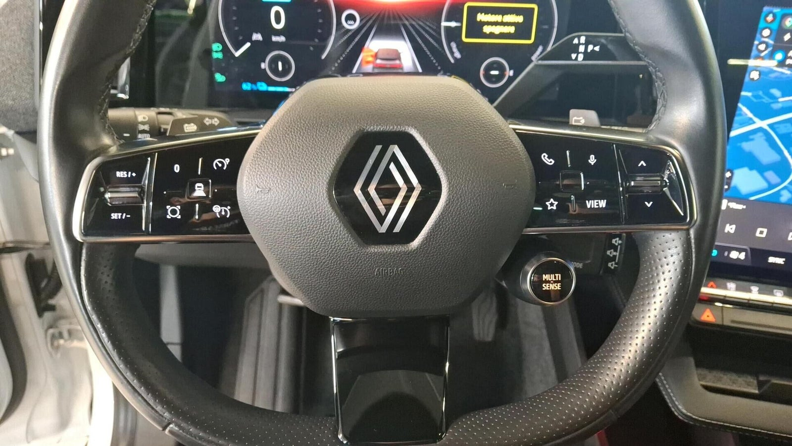 Hvid Renault Megane E-Tech fra 2023