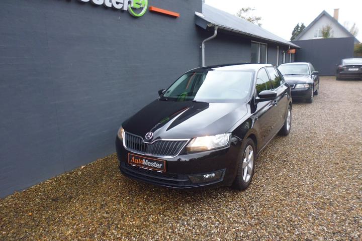 Sort Skoda Rapid fra 2015