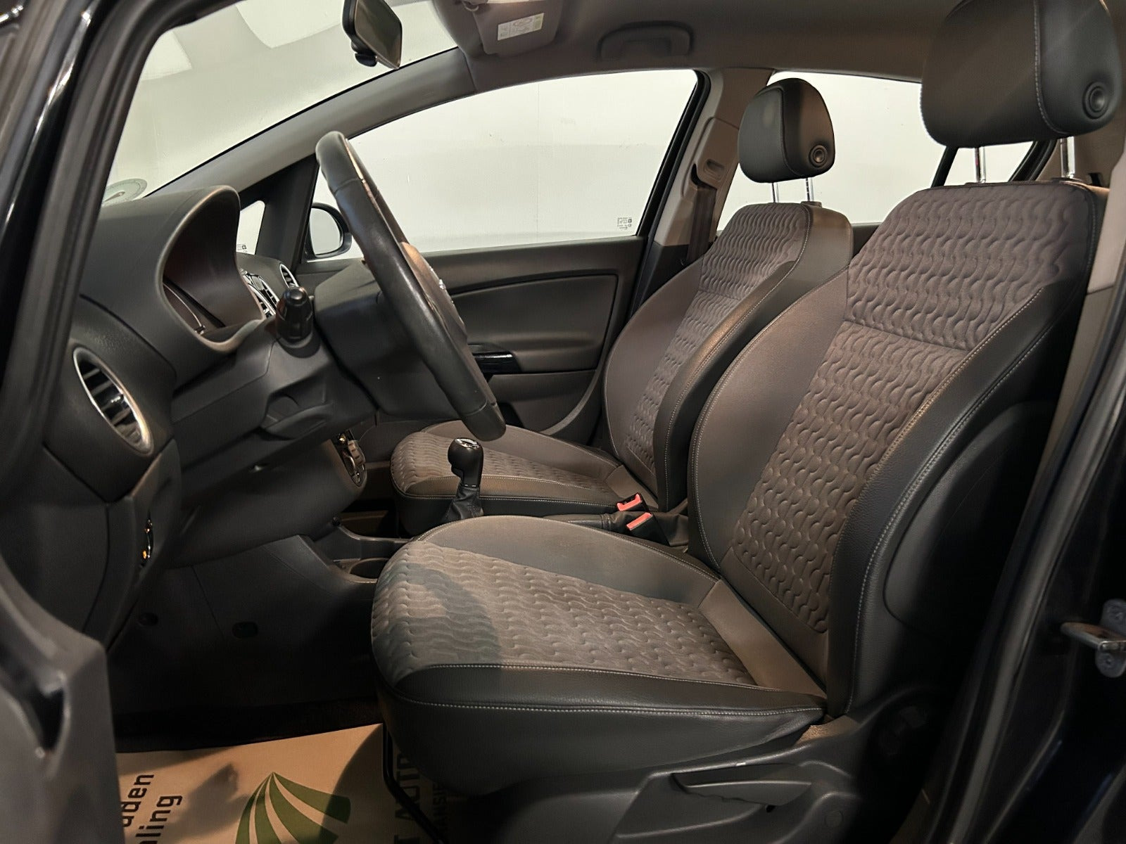 undefined Opel Corsa fra 2014