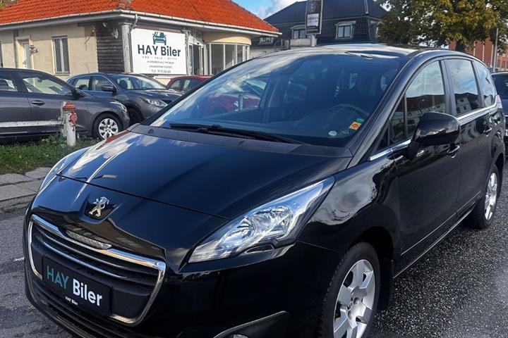Sort Peugeot 5008 fra 2014