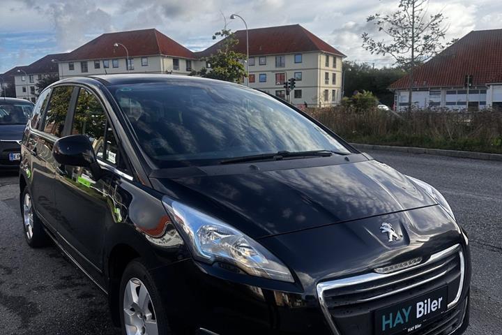 Sort Peugeot 5008 fra 2014