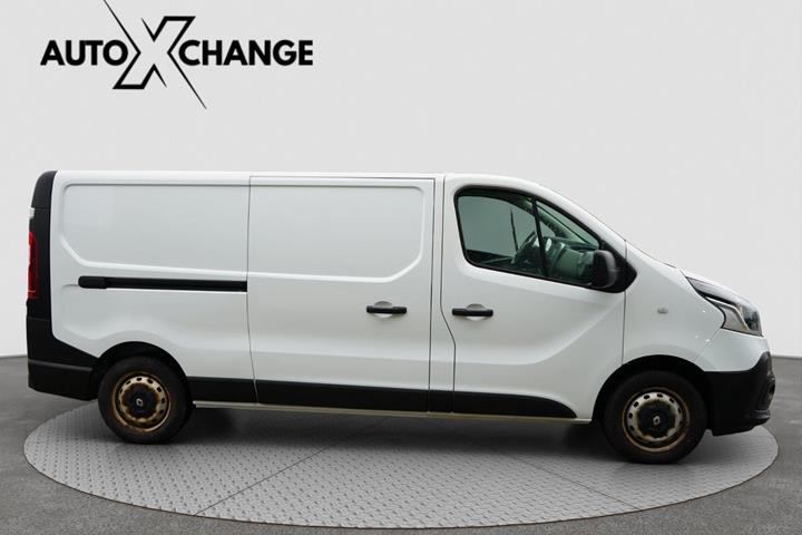 Hvid Renault Trafic T29 fra 2018