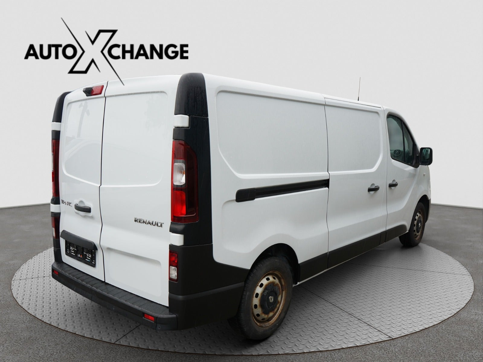 Hvid Renault Trafic T29 fra 2018