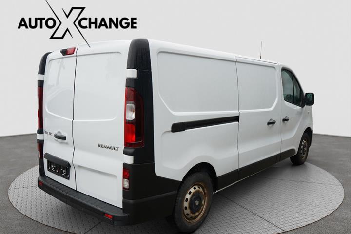 Hvid Renault Trafic T29 fra 2018