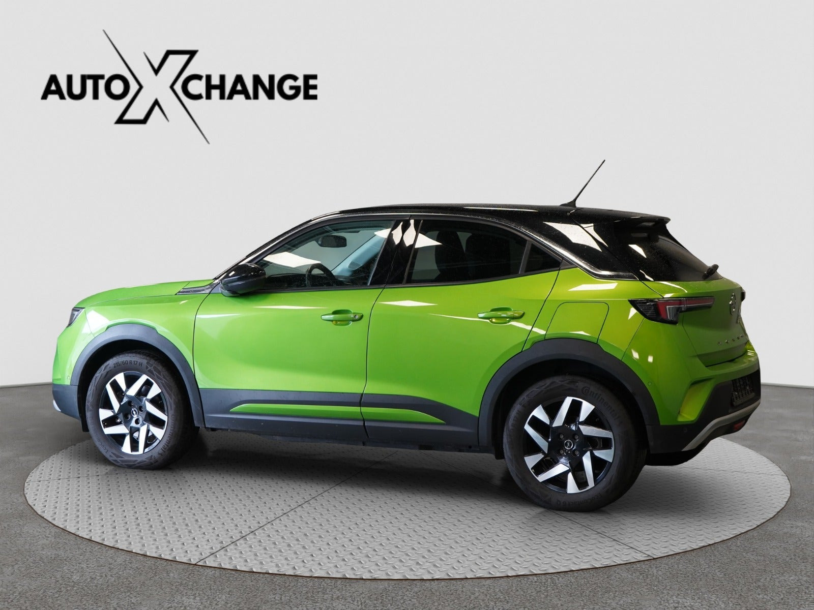 Grøn Opel Mokka-e fra 2023