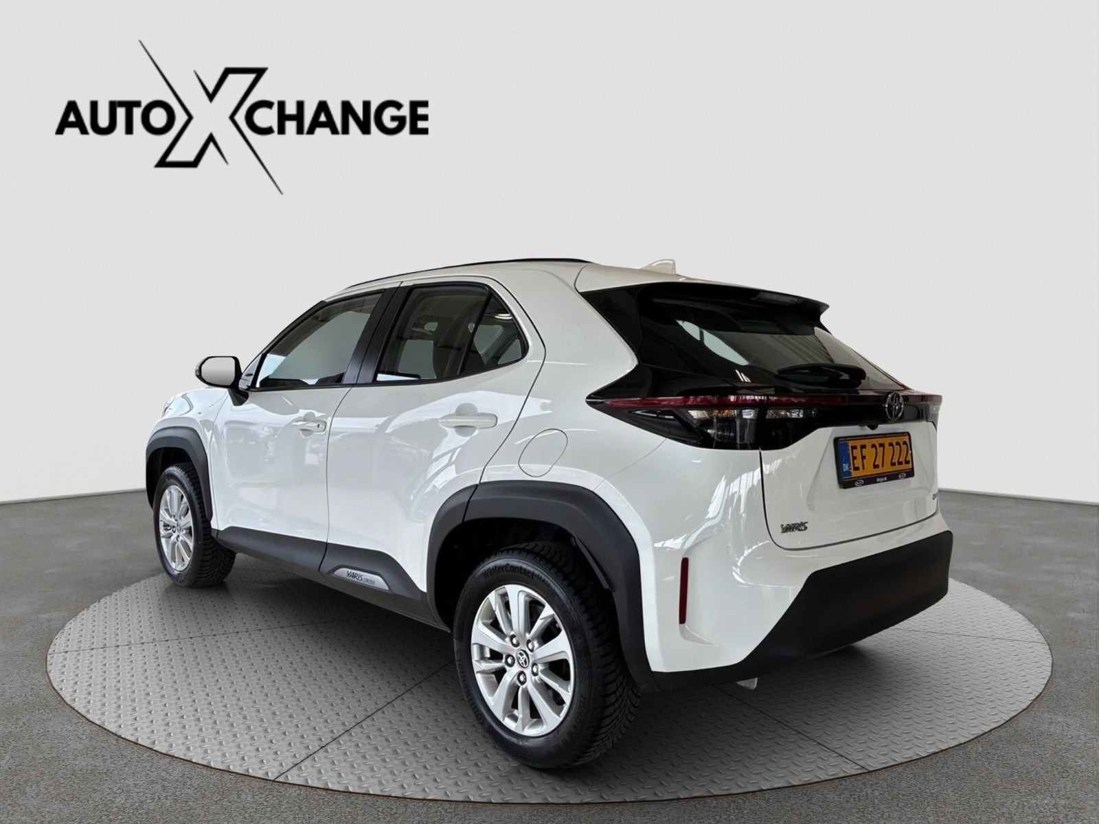 Hvid Toyota Yaris Cross fra 2024