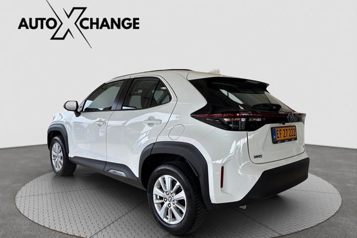 Hvid Toyota Yaris Cross fra 2024