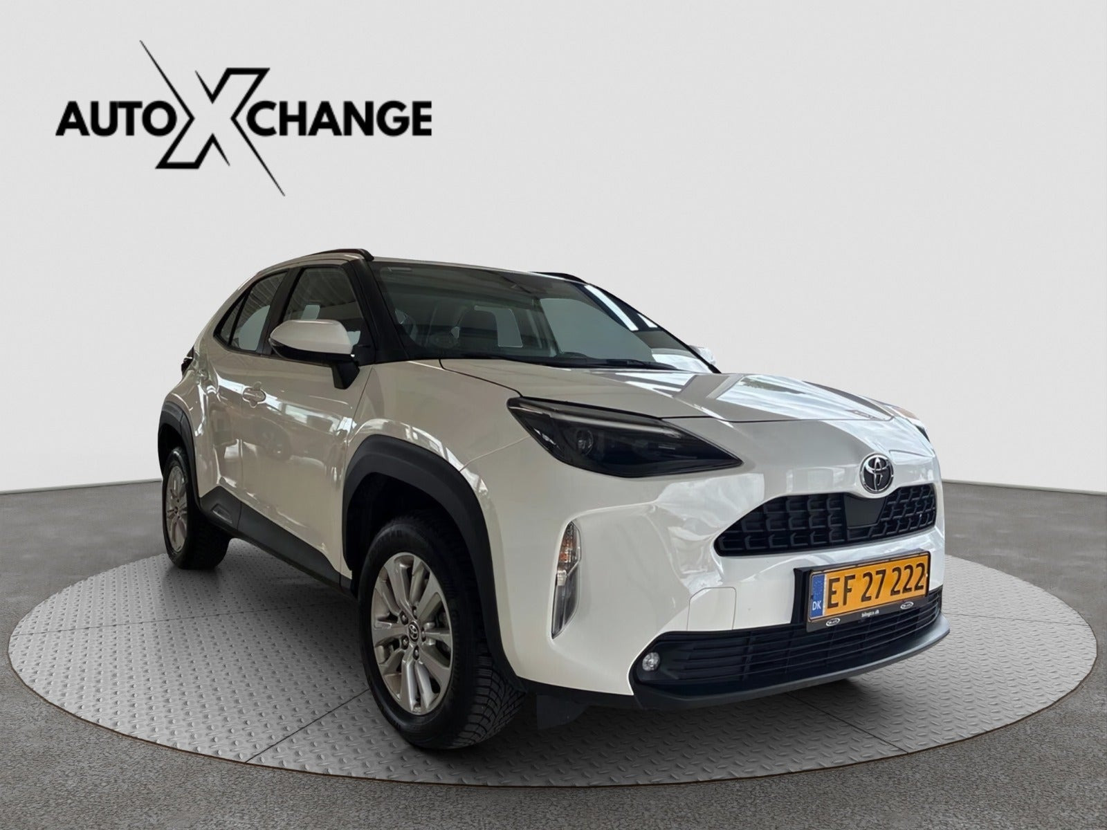 Hvid Toyota Yaris Cross fra 2024