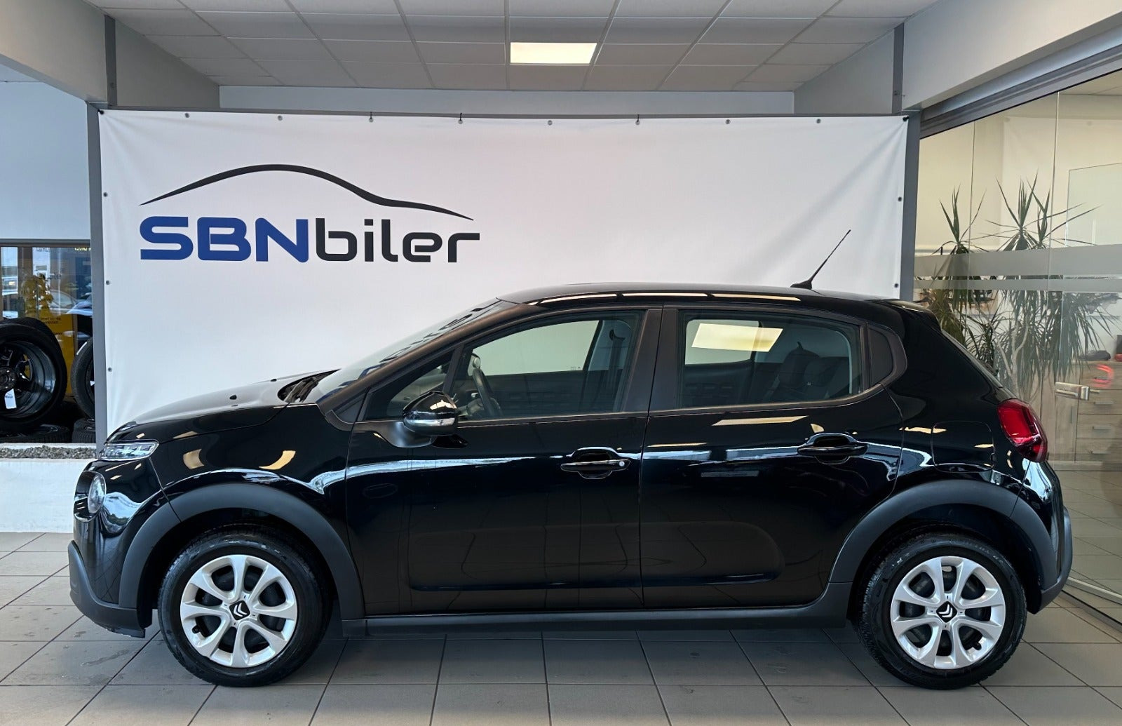 Sort Citroën C3 fra 2020