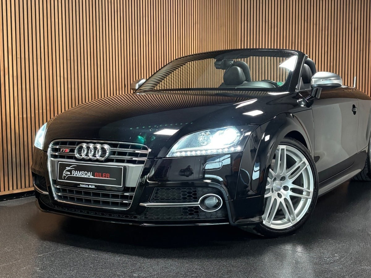 Sort Audi TTS fra 2013
