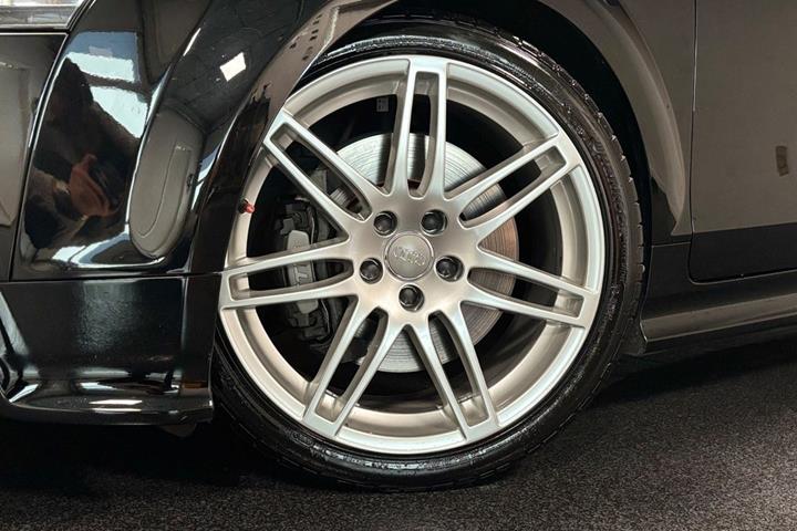 Sort Audi TTS fra 2013