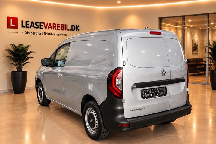 Grå Renault Kangoo fra 2023